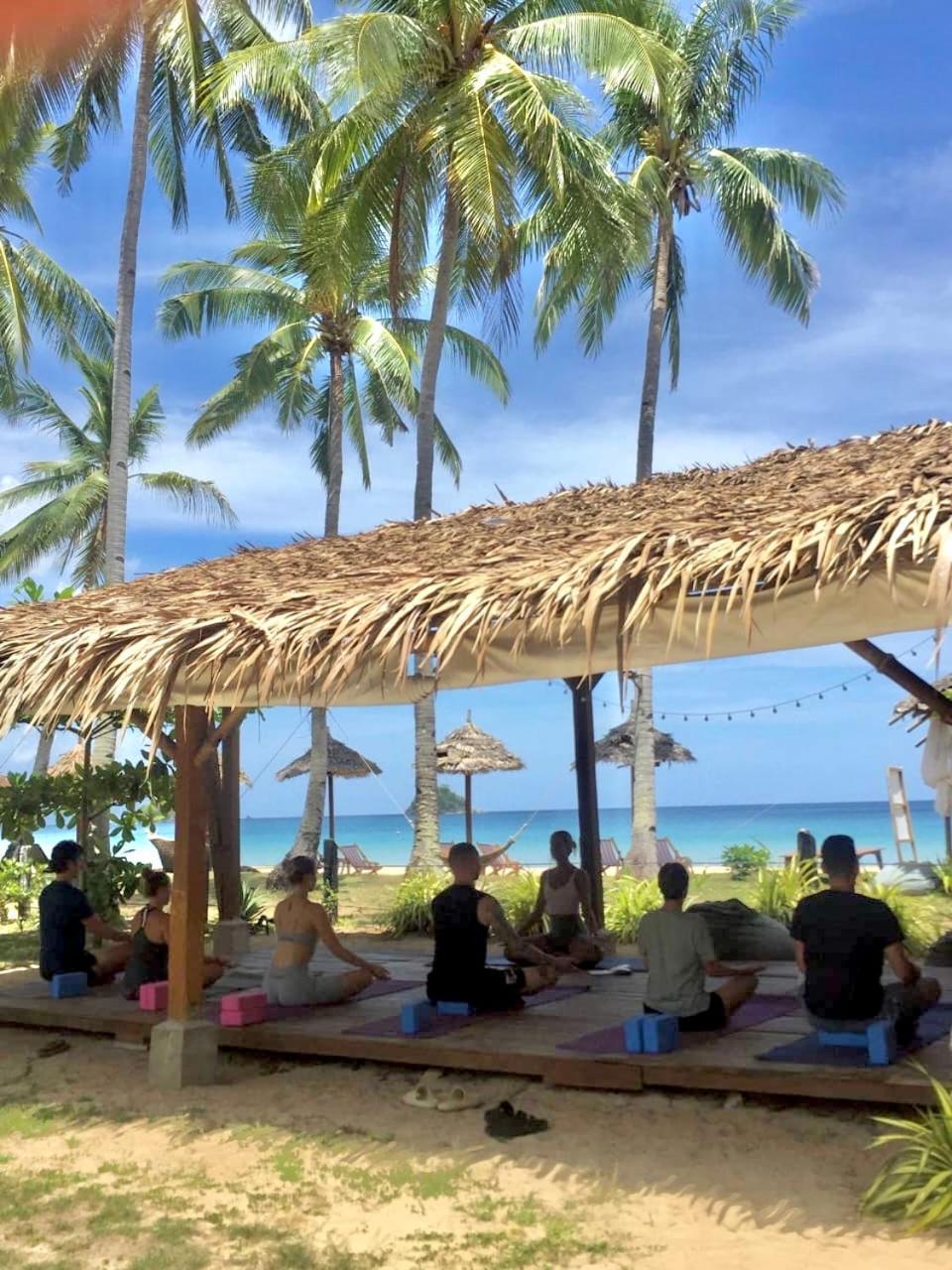 Eco Sanctuaries Nature Lodge Nacpan Beach, Ел Нидо Екстериор снимка